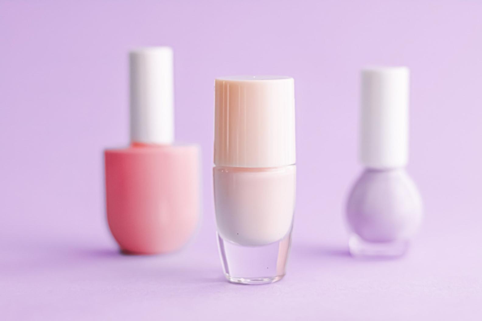 Tecniche avanzate di nail art e decorazione unghie