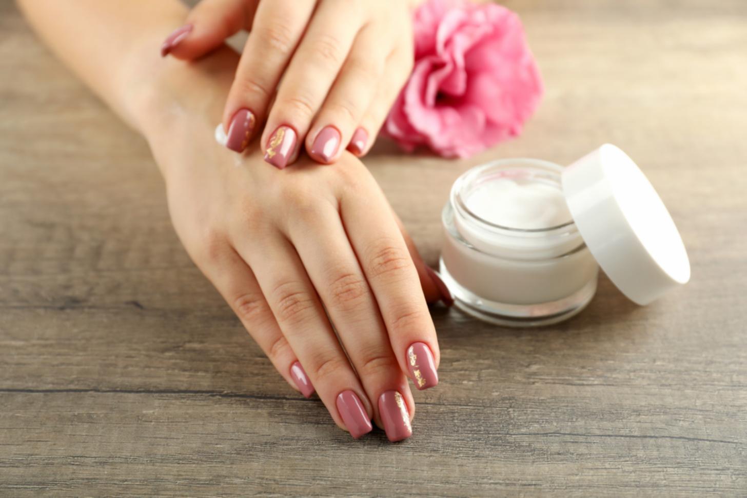 Tecniche professionali di nail styling