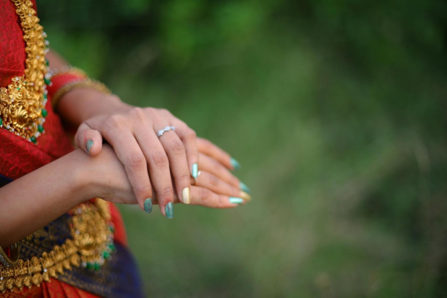 Strumenti professionali per nail art e tecniche di modellazione